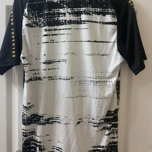 2 Adidas jerseys , prematch Juventus  and Real Madrid 20/21. Very good condition